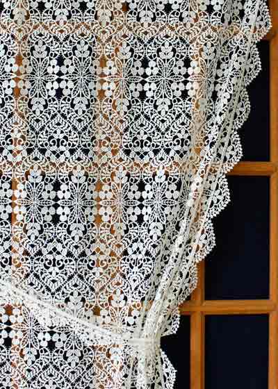 Macrame lace valentine curtain